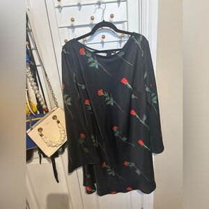 NWT Princess Polly Curve Heartfelt rose print dress